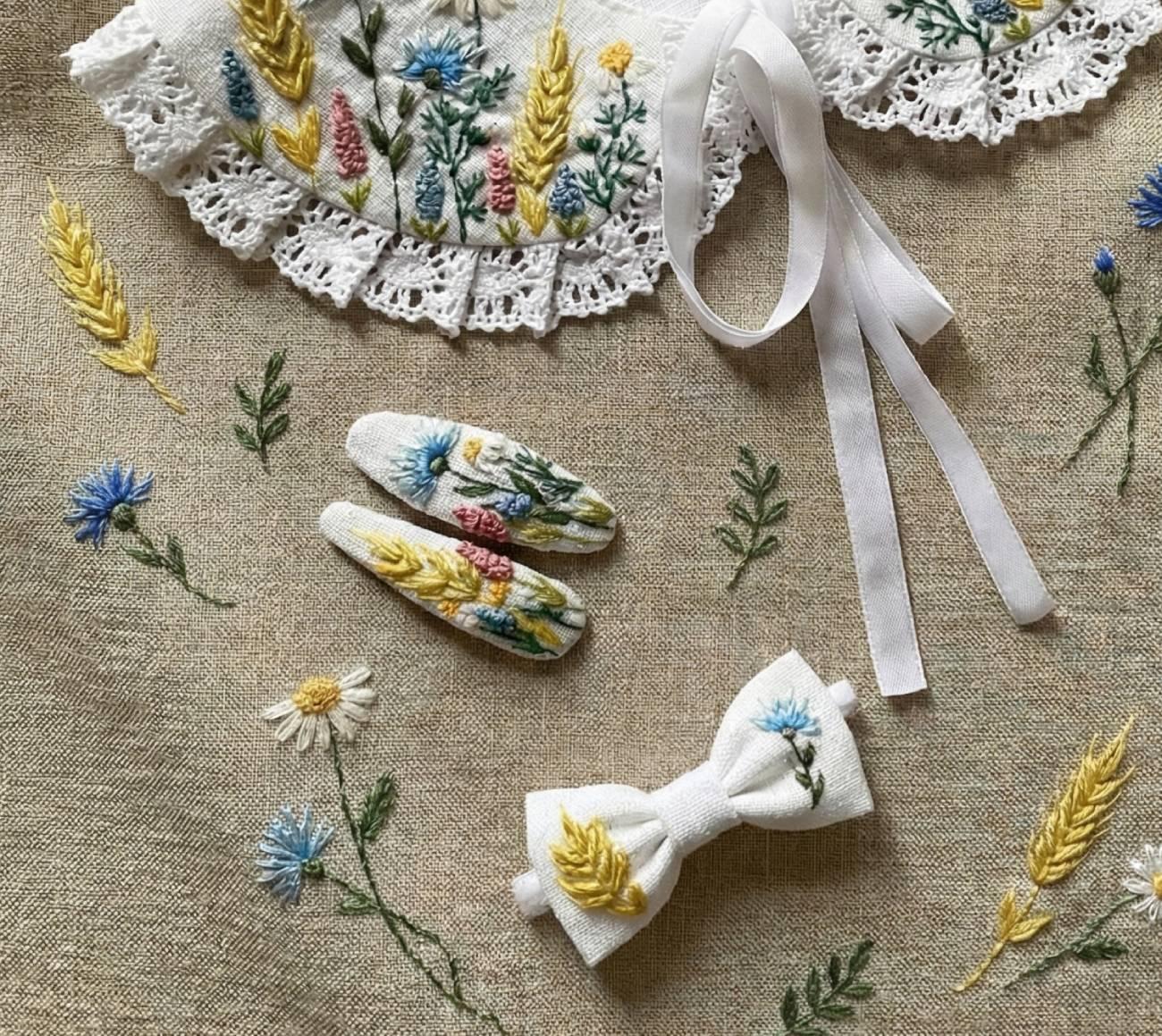 Заколки пара квіти ромашки, бузок, колоски вишивка, 2 шт Заколки пара квіти ромашки, бузок, колоски вишивка, 2 шт