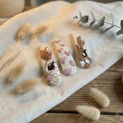 Дитячі заколки для волосся рожеві сердечка та зайка вишивка, 3 шт