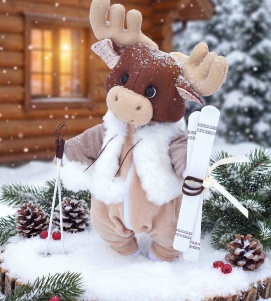 Новорічна іграшка лось з лижами на підставці сувенір