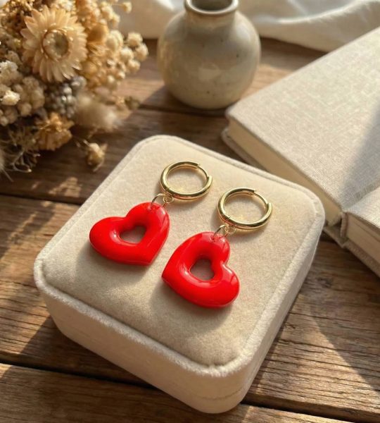 Авторські сережки червоні сердечка полімерна глина