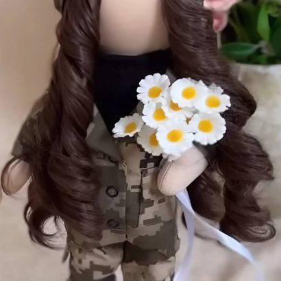 Сувенірні ляльки тільда молодята у військові мілітарі формі