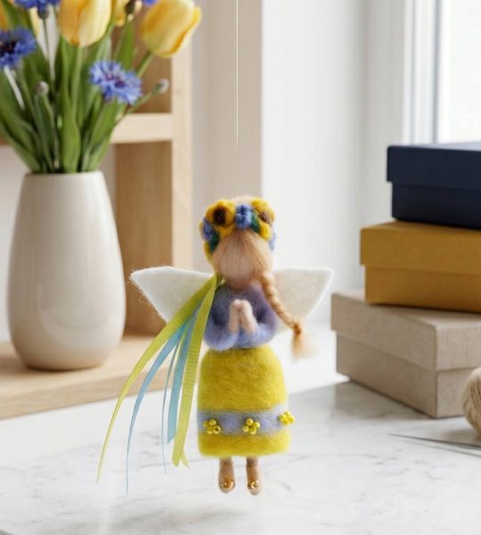 Авторська міні лялька підвіска янгол блондинка Ukraine