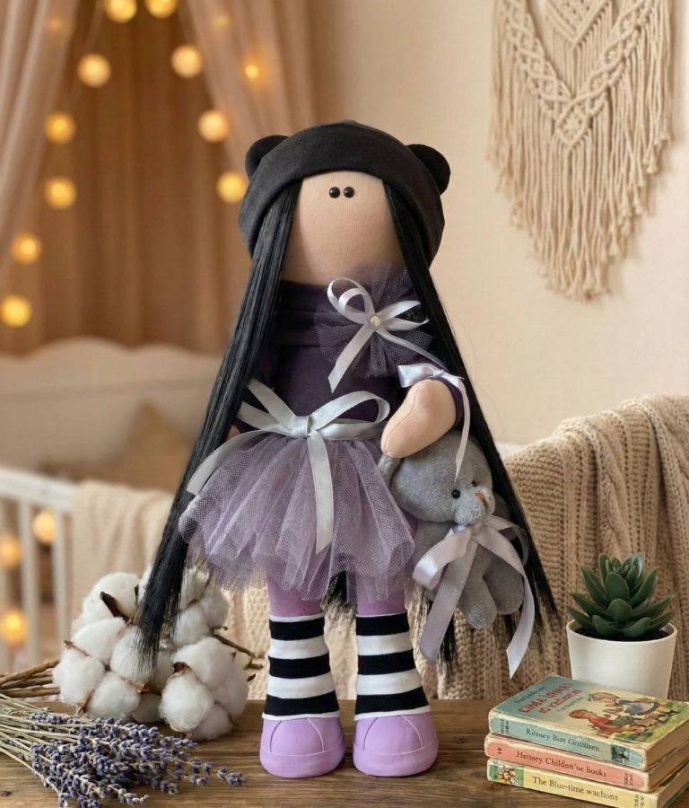 Авторская кукла тильда из сериала Wednesday Addams — фото 1