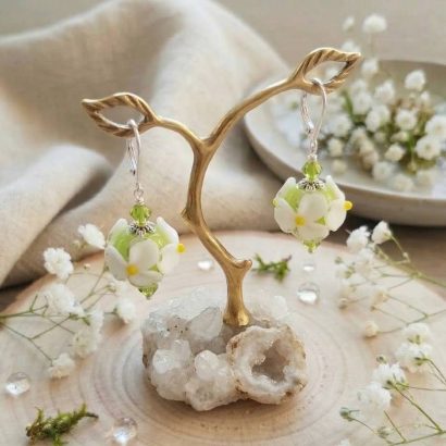 Жіночі сережки квіти ромашки намистини lampwork скло