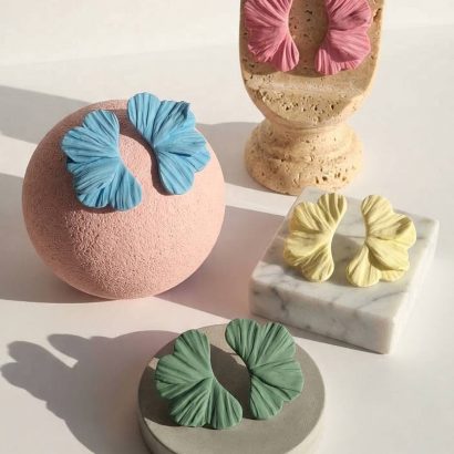 Авторские серьги розовые лепестки полимерная глина