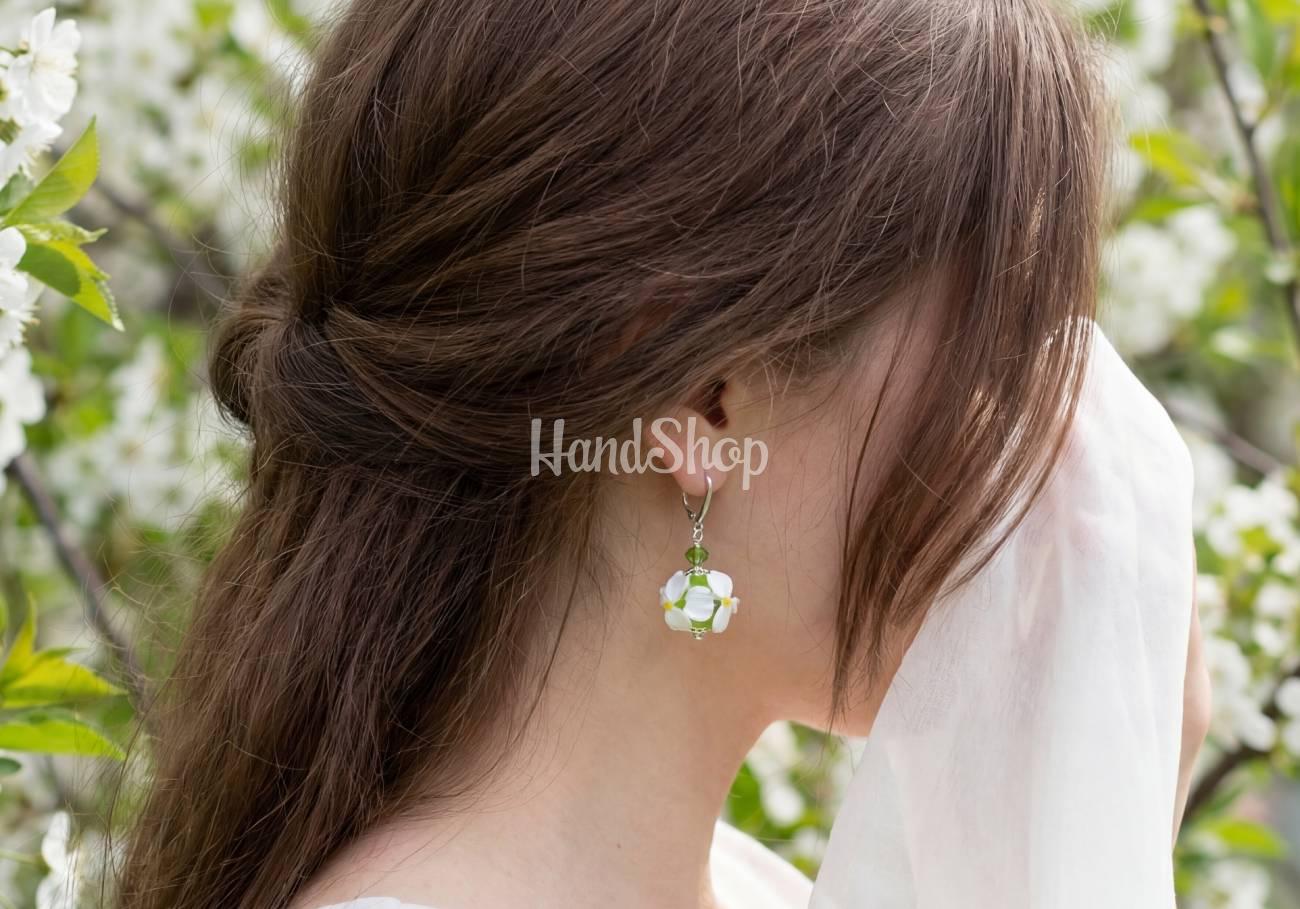 Жіночі сережки квіти ромашки намистини lampwork скло Жіночі сережки квіти ромашки намистини lampwork скло