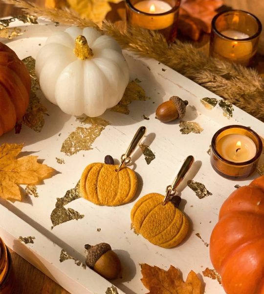 Сережки ручної роботи помаранчеві гарбузики глина