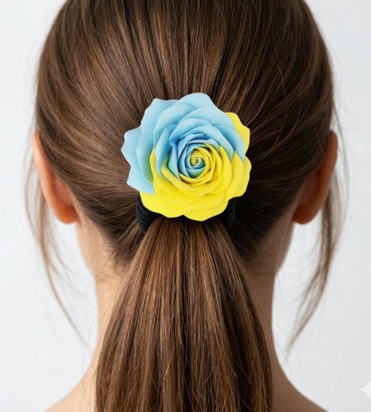 Резинка для волос цветок ручной работы роза Ukraine