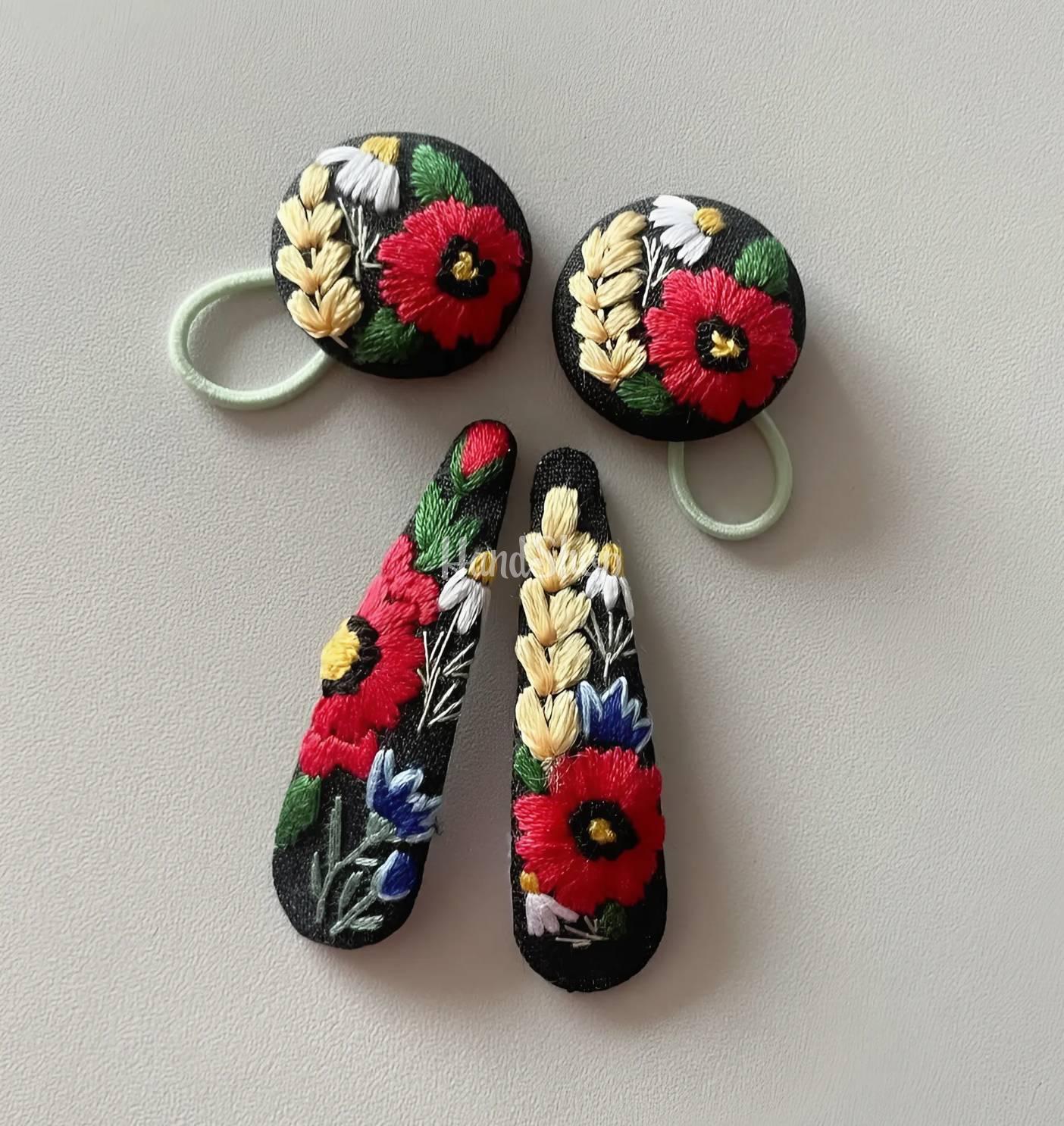 Заколки 2 шт та резинки 2 шт для волосся квіти ручна вишивка Заколки 2 шт та резинки 2 шт для волосся квіти ручна вишивка