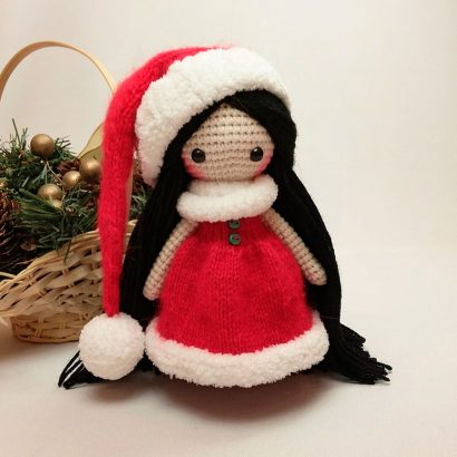 Вязаная крючком игрушка кукла Санта