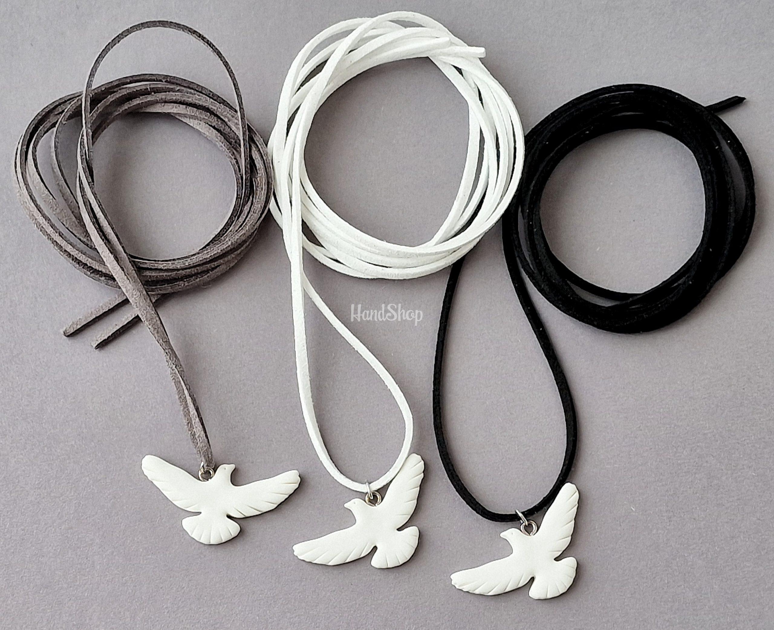 Стильний кулон голубка з полімерної глини, замшевий шнур на вибір! Стильний кулон голубка з полімерної глини, замшевий шнур на вибір!