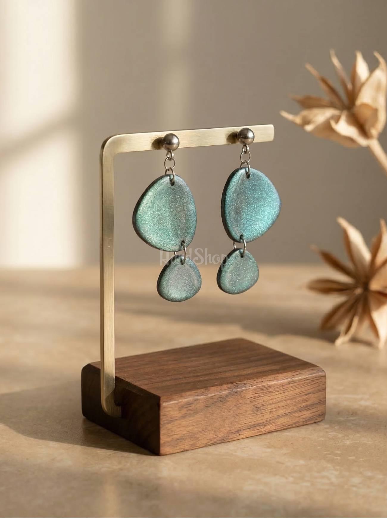 Круглі жіночі геометричні сережки з полімерної глини Круглі жіночі геометричні сережки з полімерної глини