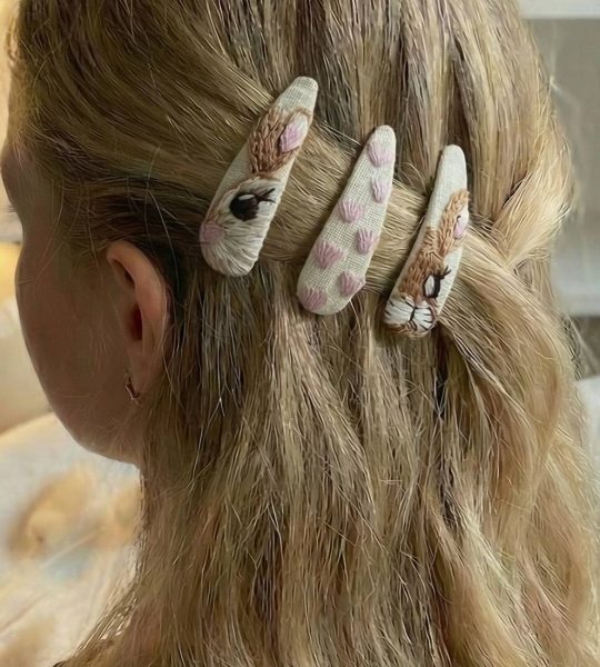 Дитячі заколки для волосся рожеві сердечка та зайка вишивка, 3 шт