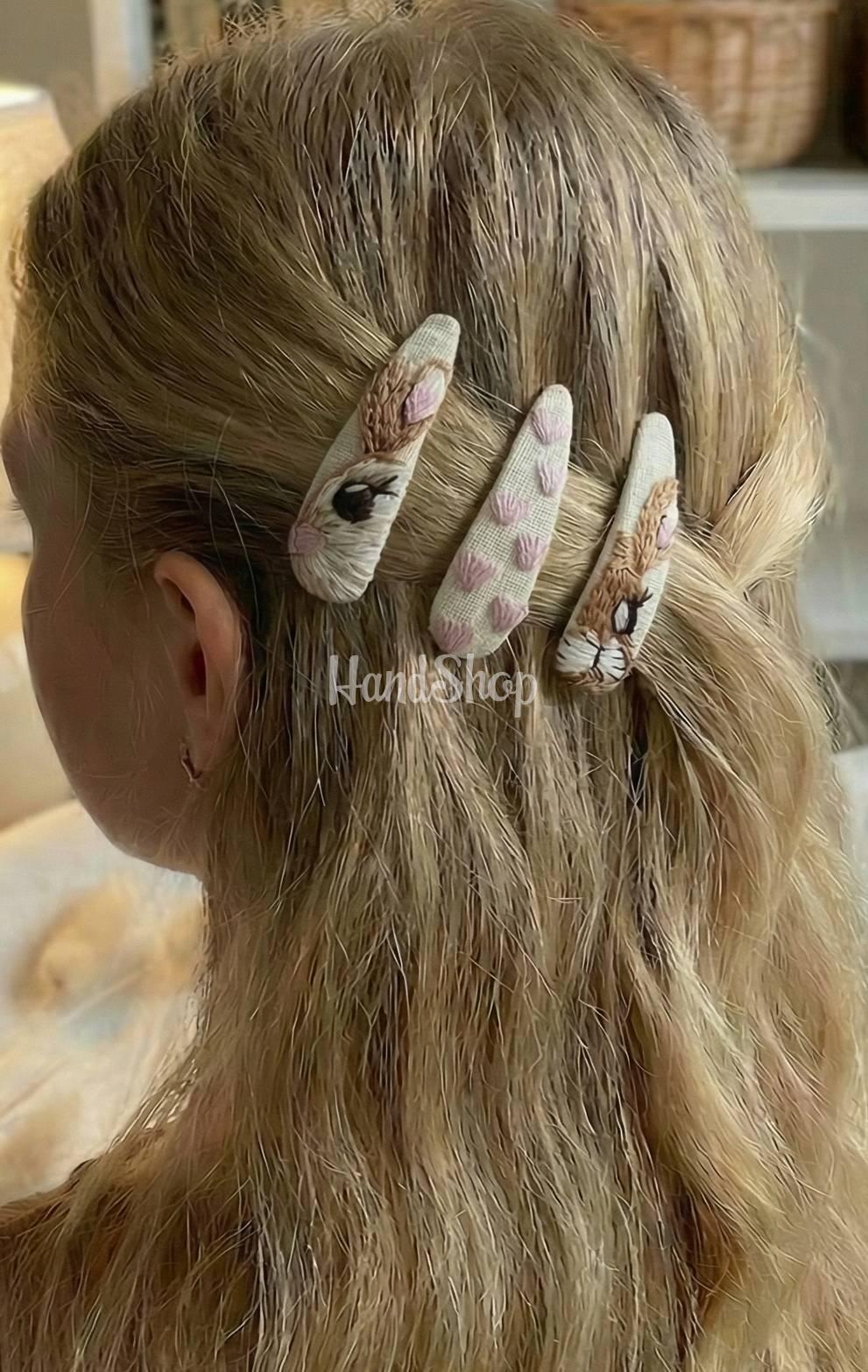 Дитячі заколки для волосся рожеві сердечка та зайка вишивка, 3 шт Дитячі заколки для волосся рожеві сердечка та зайка вишивка, 3 шт