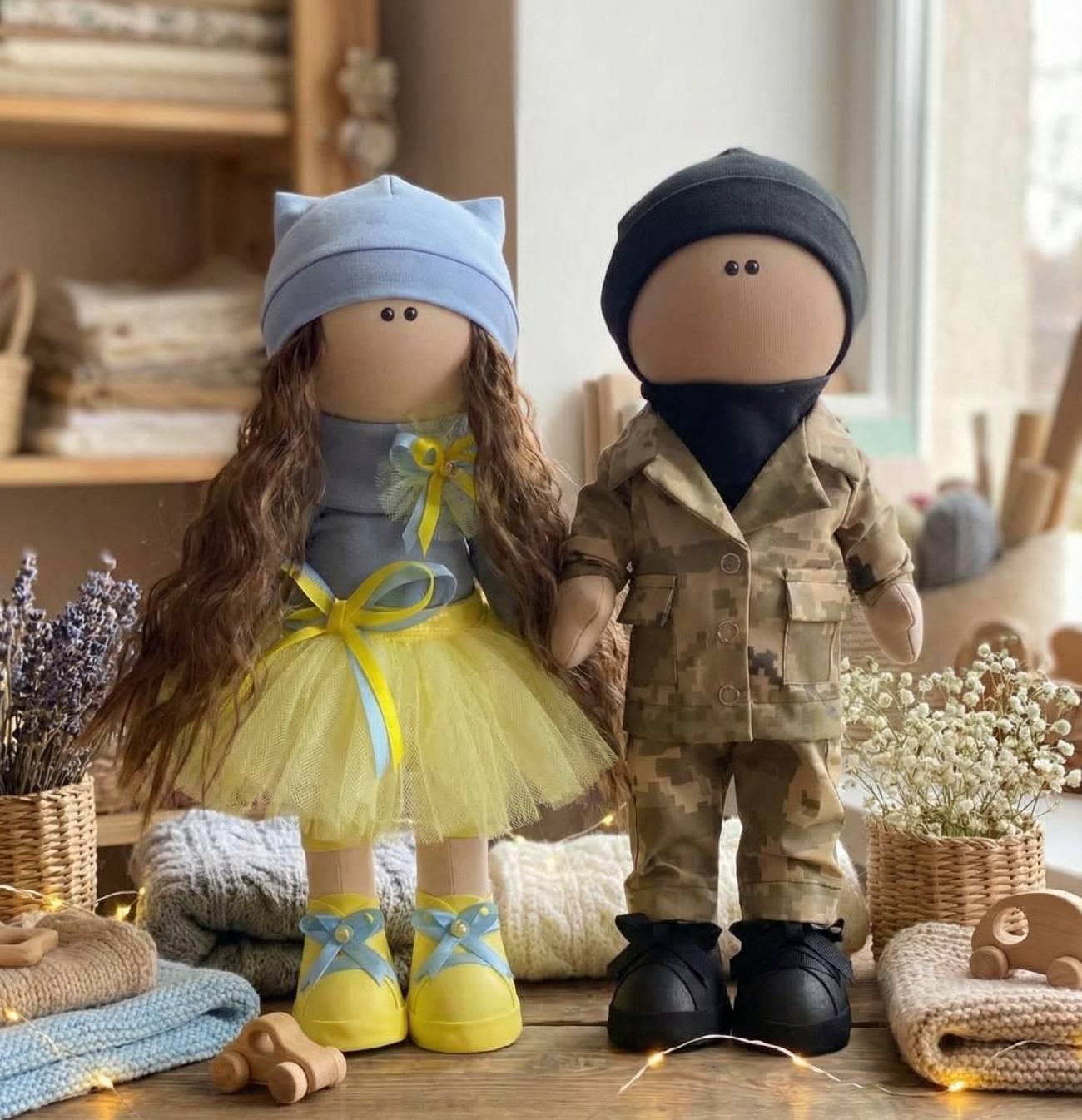 Авторські текстильні ляльки ручної роботи пара Ukraine Авторські текстильні ляльки ручної роботи пара Ukraine