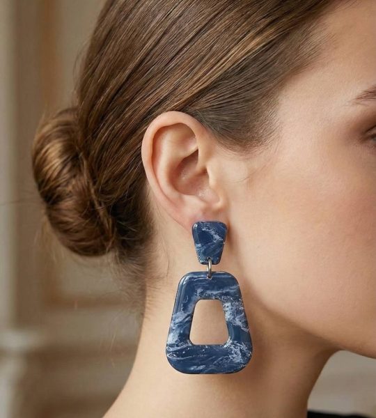 Авторські сережки з полімерної глини сині геометричні