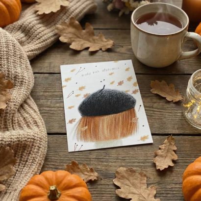 Стильна мальована листівка дівчинка Живи как нравится