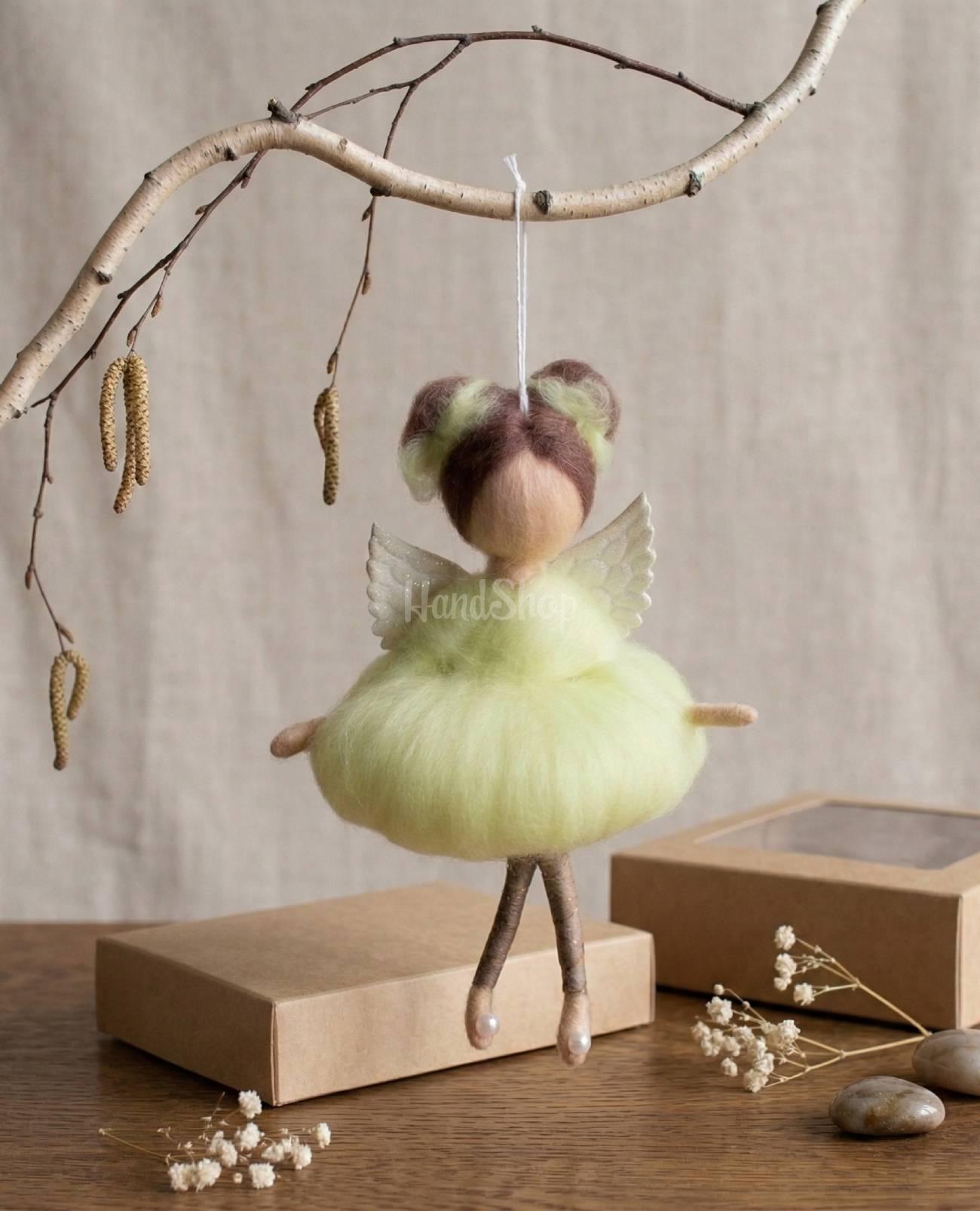 Авторська лялька ангел підвіска у лимонній сукні сувенір Авторська лялька ангел підвіска у лимонній сукні сувенір