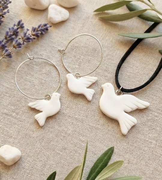 Комплект сережки та кулон горлиці пташки зі глини