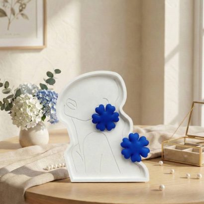 Жіночі авторські сережки об'ємні сині квіти глина