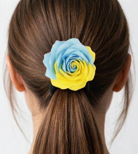 Резинка для волос цветок ручной работы роза Ukraine
