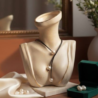 Жіноче кольє кулон натуральні перли та шкіряний шнур