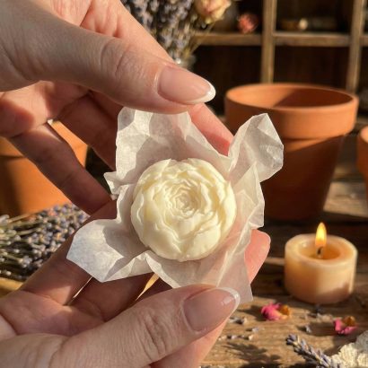 Набір маленьких свічок квіти піони з соєвого воску, 6 шт