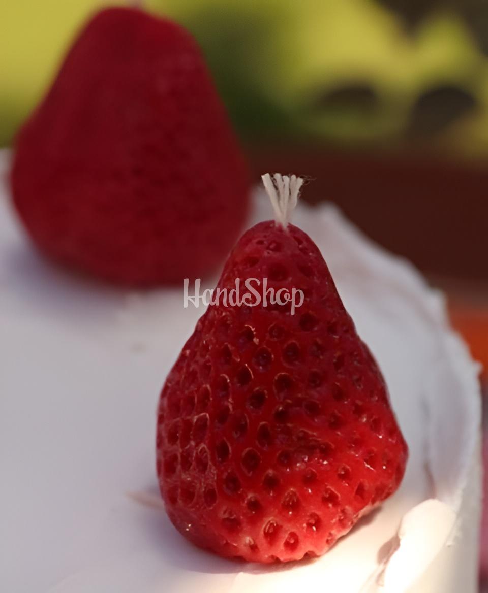 Набір свічок ягідки полуниць бджолиний віск, 3 шт! Набір свічок ягідки полуниць бджолиний віск, 3 шт!