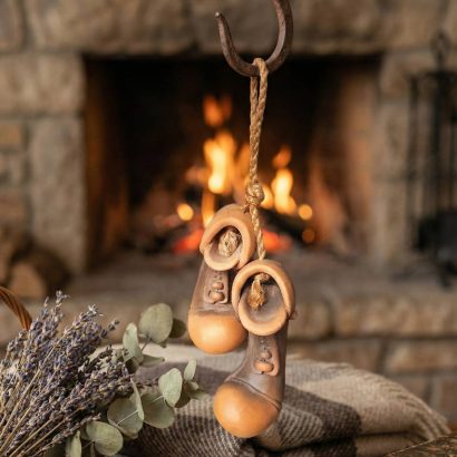 Підвісний сувенір кераміка черевички ручної роботи