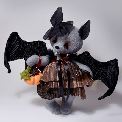 Мягкая игрушка летучая мышь на хэллоуин