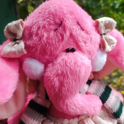 Велика рожева м'яка плюшева іграшка слонюша