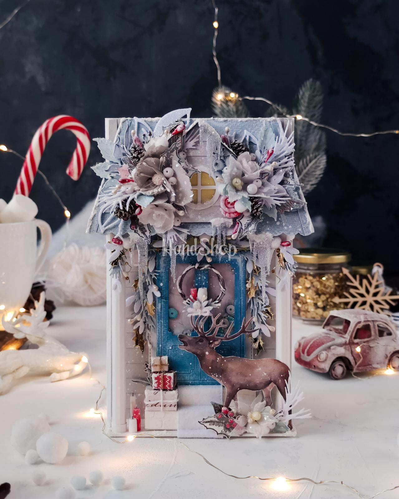 Святкова різдвяна листівка з новим 2025 роком дім олень Святкова різдвяна листівка з новим 2025 роком дім олень