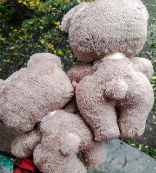 М'яка іграшка милий ведмедик хлопчик з бантиком