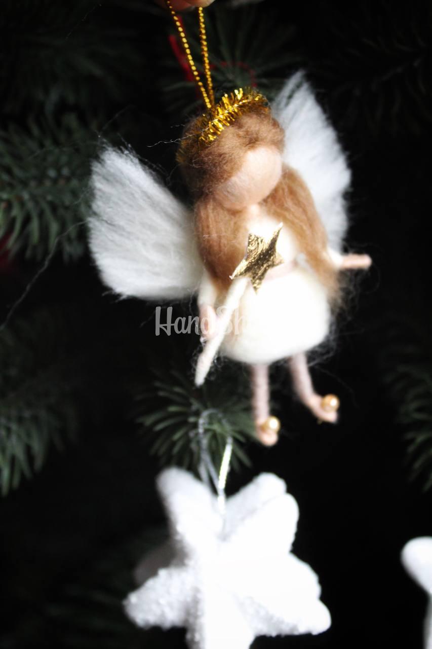 Кукла подвеска новогодняя из шерсти ангел 2023 Кукла подвеска новогодняя из шерсти ангел 2023
