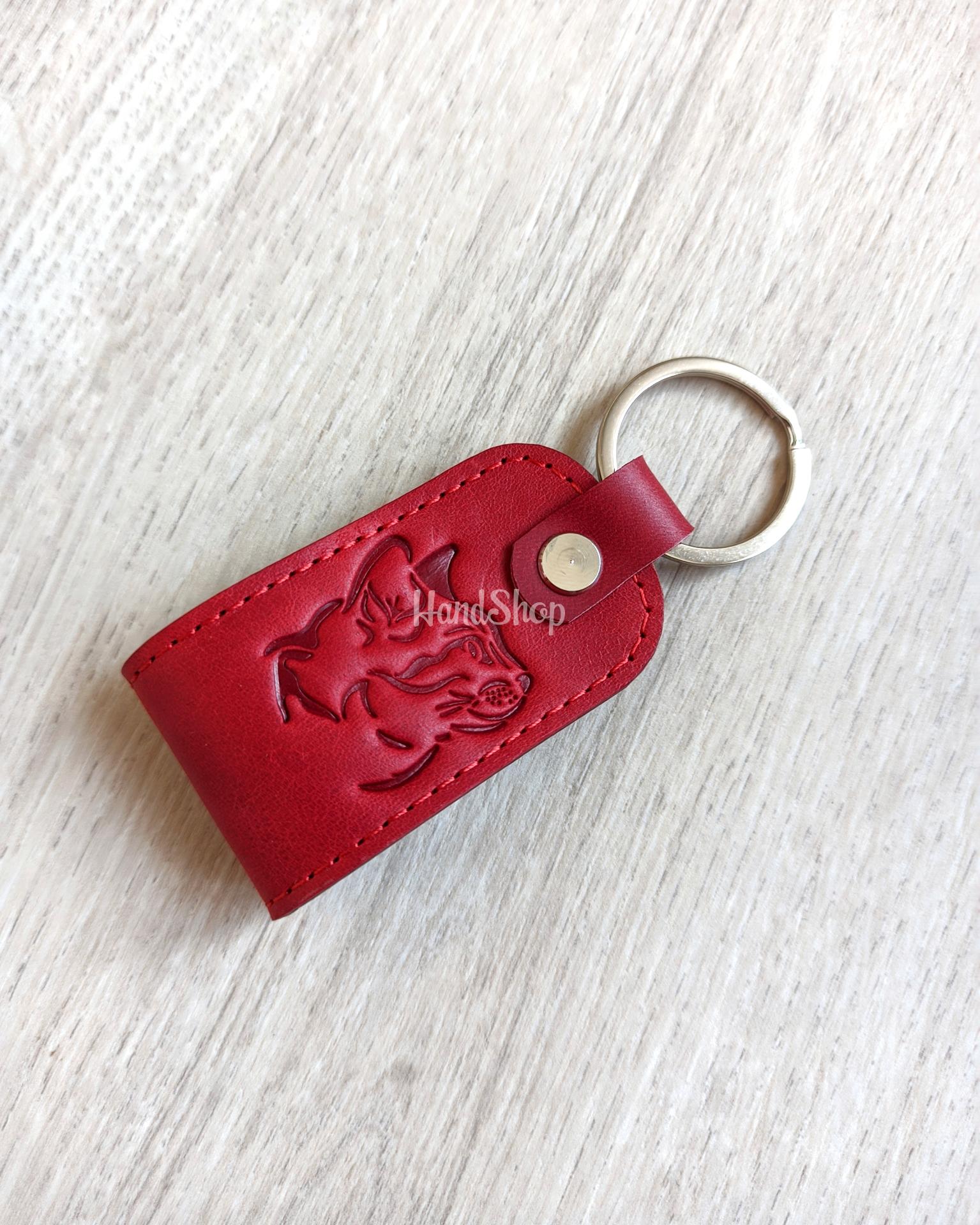 Сувенир подарок брелок для ключей кошка кожа Сувенир подарок брелок для ключей кошка кожа