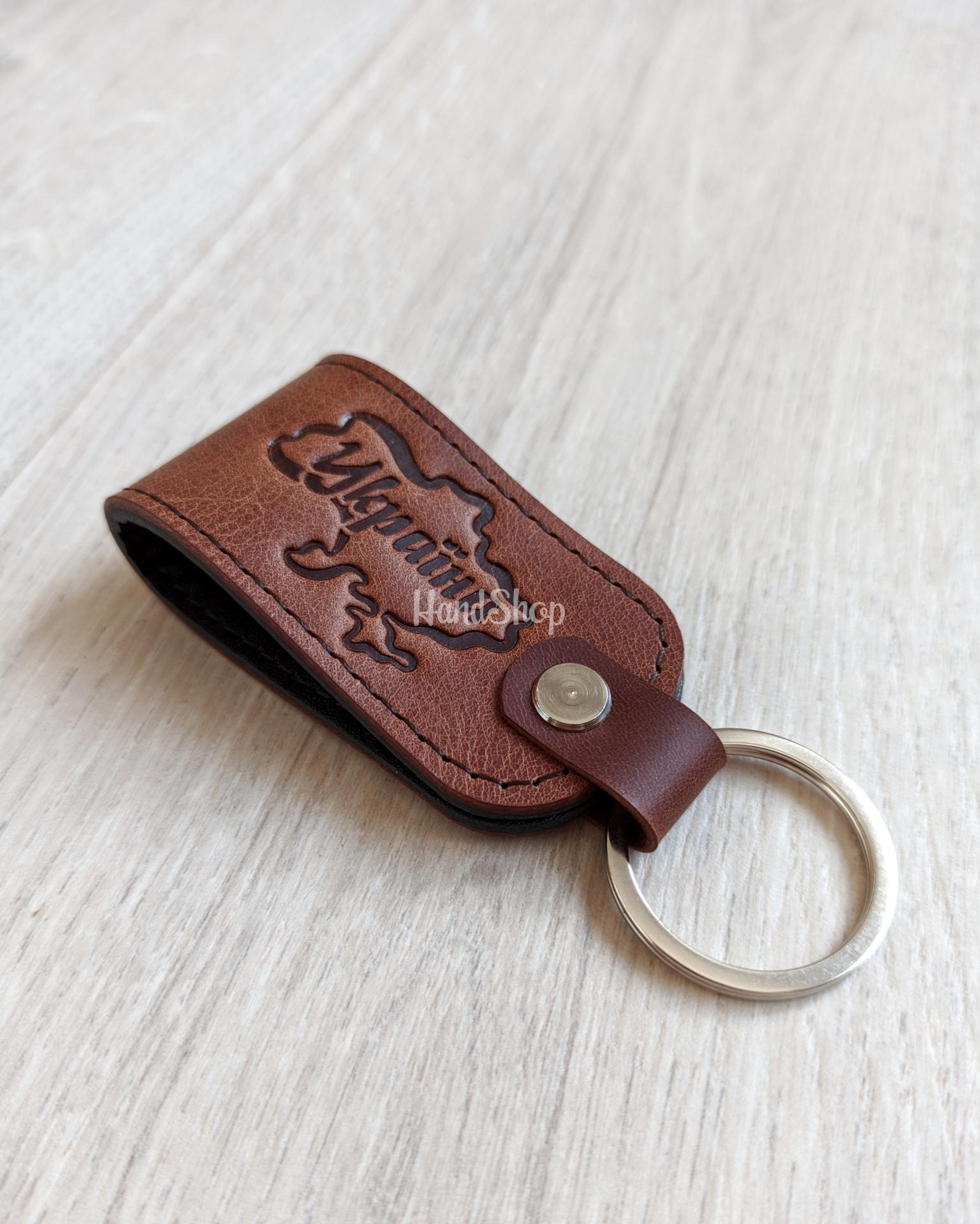 Сувенир брелок для ключей Украина карта кожа brown Сувенир брелок для ключей Украина карта кожа brown