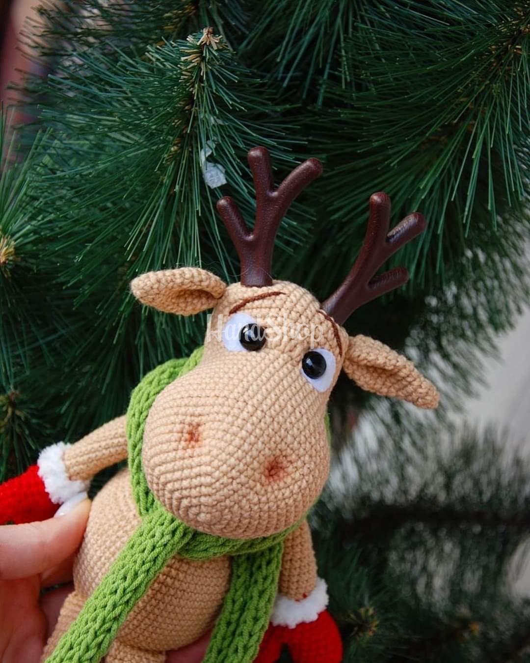 Новорічна іграшка олень Рудольф 2023 на Різдво Новорічна іграшка олень Рудольф 2023 на Різдво