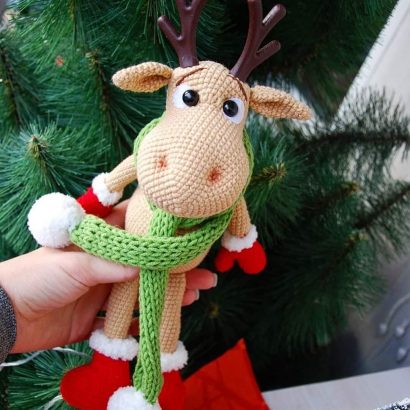 Новорічна іграшка олень Рудольф 2023 на Різдво