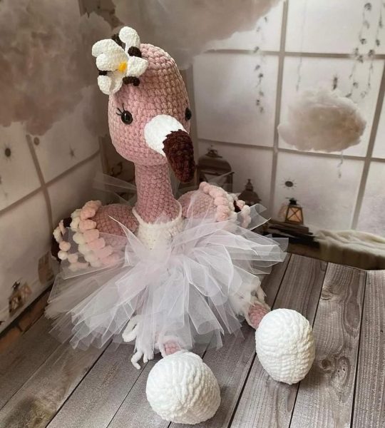 Авторська іграшка великий рожевий фламінго балеринка