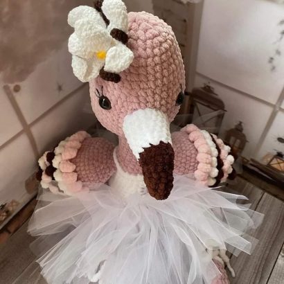 Авторська іграшка великий рожевий фламінго балеринка