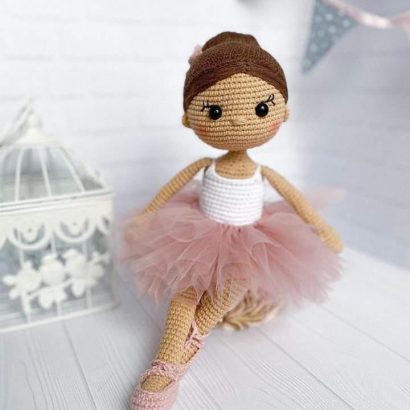 Балеринка в пуантах лялька велика сувенір іграшка