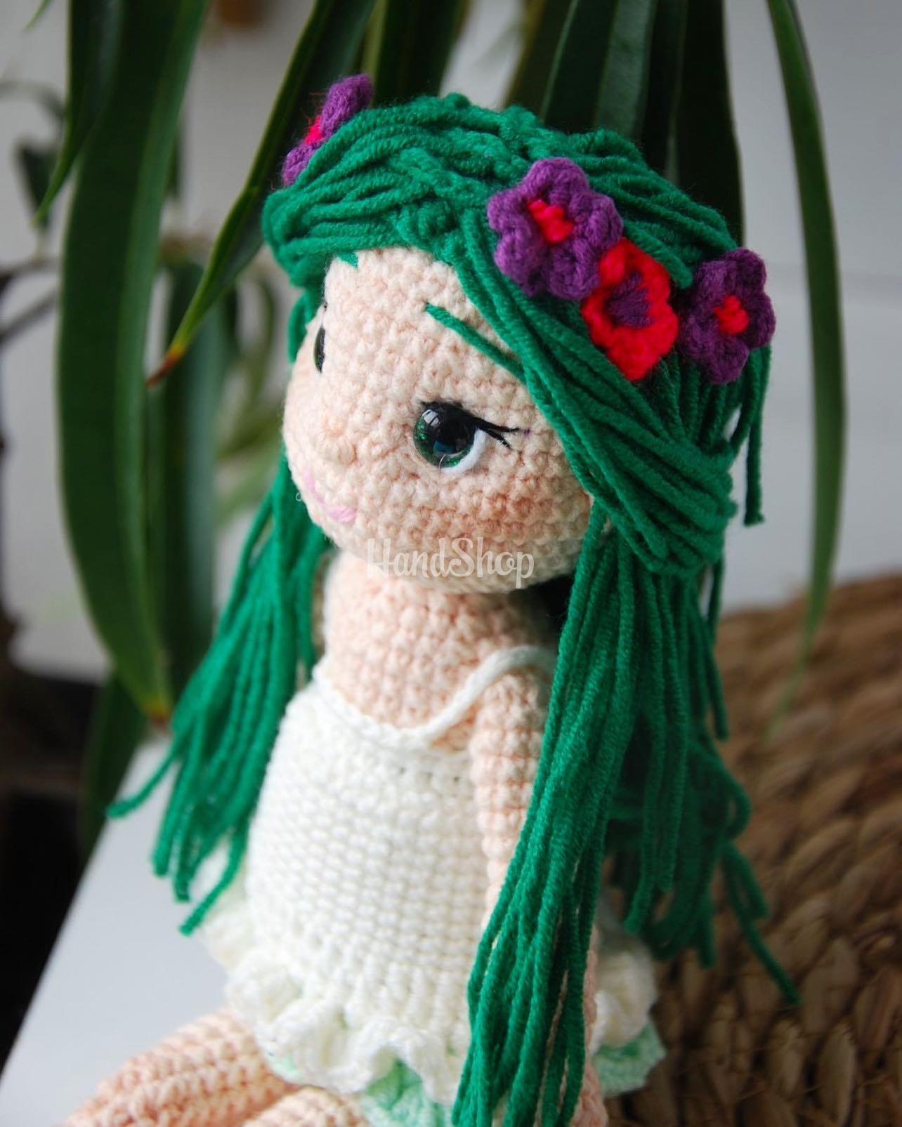 В'язана іграшка лялька лісова Мавка україночка В'язана іграшка лялька лісова Мавка україночка