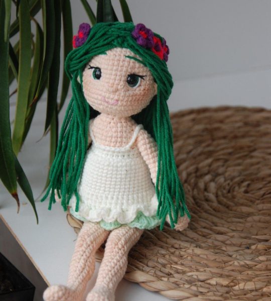 В'язана іграшка лялька лісова Мавка україночка