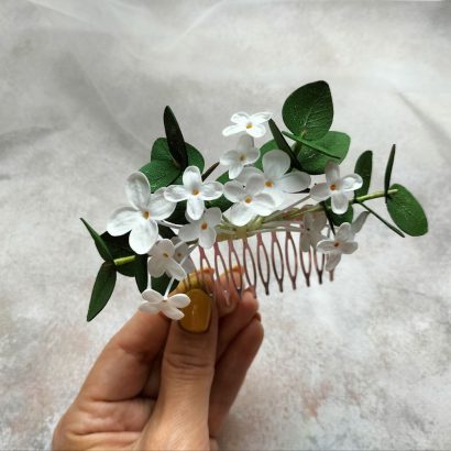 Гребінь для волосся з квітами білий бузок із фоамірану