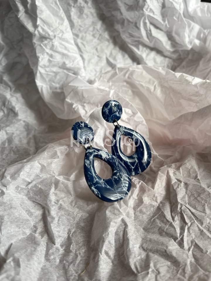 Жіночі сережки з полімерної глини сині овальні Жіночі сережки з полімерної глини сині овальні