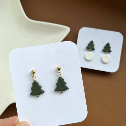 Новорічні сережки зелені ялинки 2024 полімерна глина