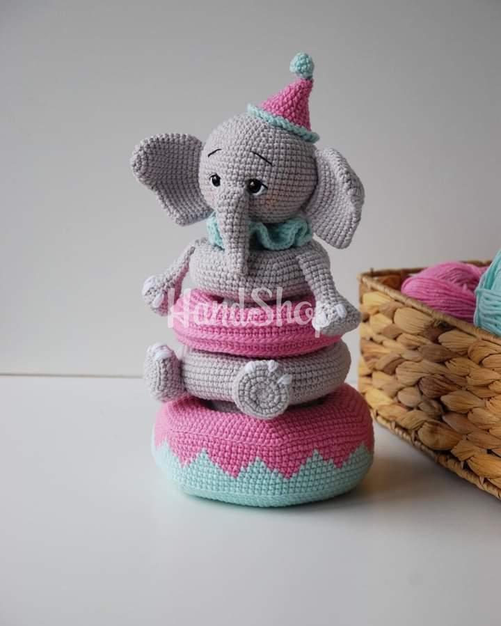 В’язана розвиваюча іграшка рожеве слоненя пірамідка В’язана розвиваюча іграшка рожеве слоненя пірамідка