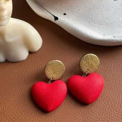Жіночі авторські сережки червоні сердечка полімерна глина