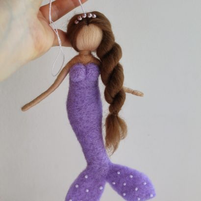 Сувенірна лялька підвіска казкова русальнька фіолетова