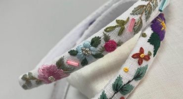 Унікальні дитячі обручі з авторською ручною вишивкою українських польових квітів
